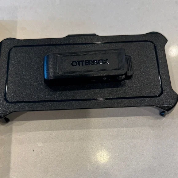 OtterBox Black Protective Phone Holster
