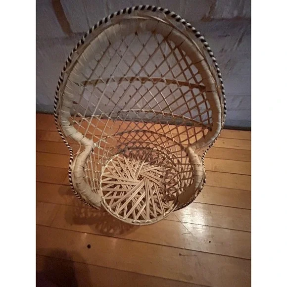 Miniature Wicker Chair 8' By 18'