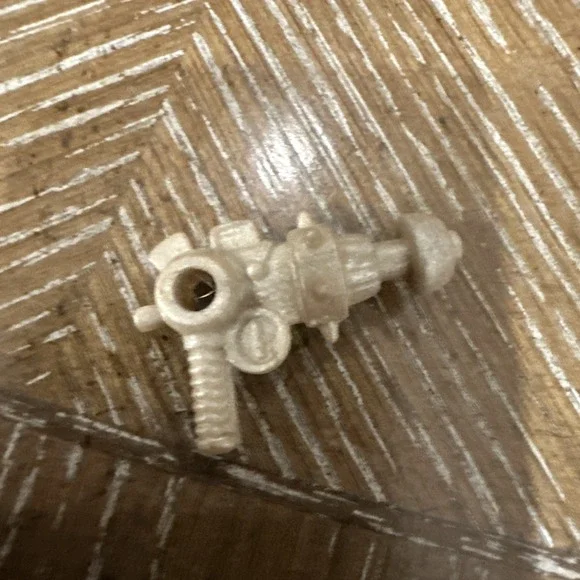 Vintage‎ Bucky O'Hare Dogstar Pistol Gun Accessory Part