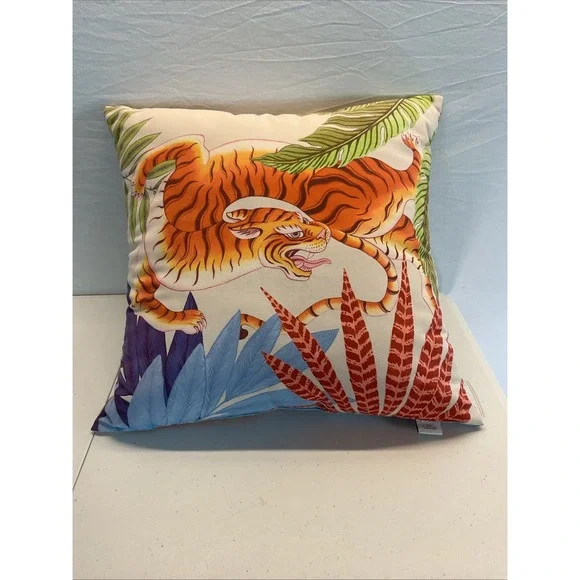 Williams Sonoma Home 22