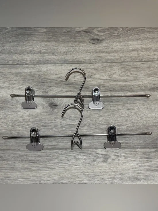 Set of 2 Chrome Clip Hangers