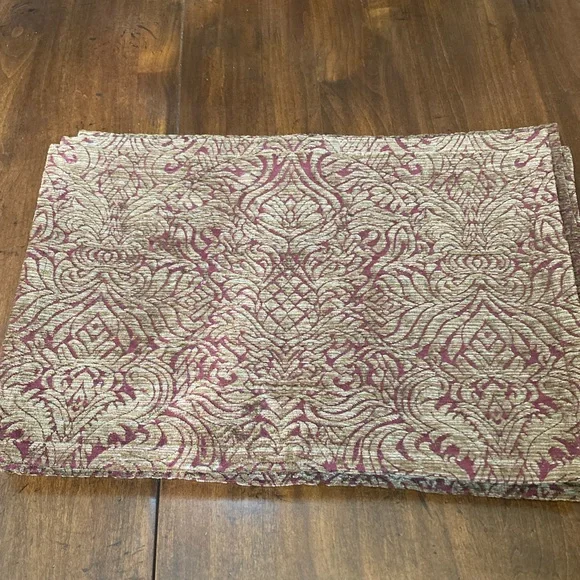 Luxurious Burgundy and Gold Damask Placemat - set of 8 plus 1 larger piece