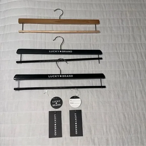 Lucky Brand Black x 2 Tan x 2 Wooden Plush Throw Hangers