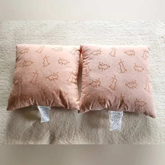 Bundle of 2 THRESHOLD new with tag spring pillow 18×18 each