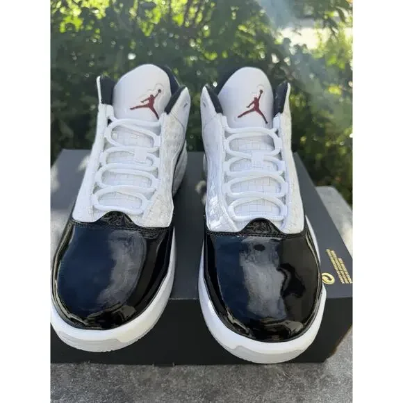 Jordan Max Aura 2 'White Black Gym Red' CK6636-102 Basketball Size 10 Half-box