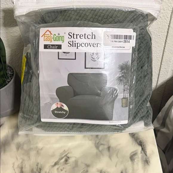 Stretch Slipcover in Green