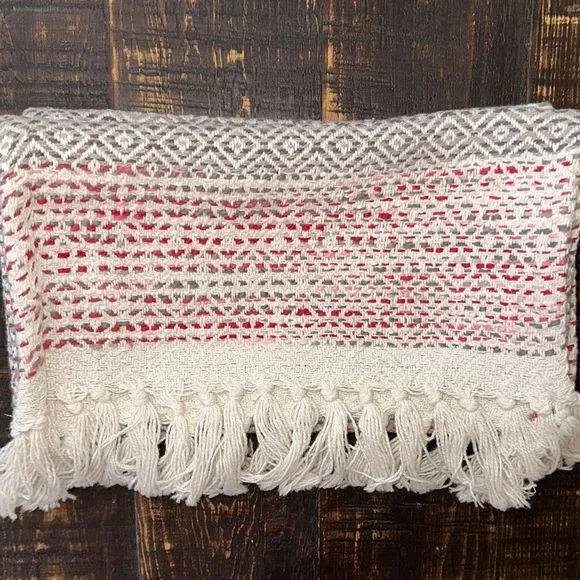Woven Fringe Table Runner in Gray and Red / Pink