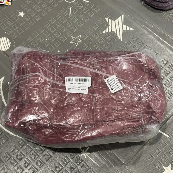 NWT set of 2 burgundy 19x19 in rocking chair / chair cushions