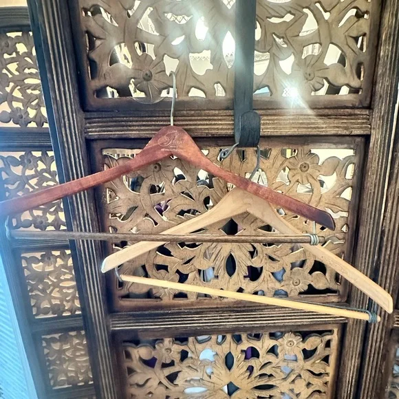 Vintage Plaza Hotel Philadelphia & John Thomas Batts “Wishbone” Wooden Hangers.