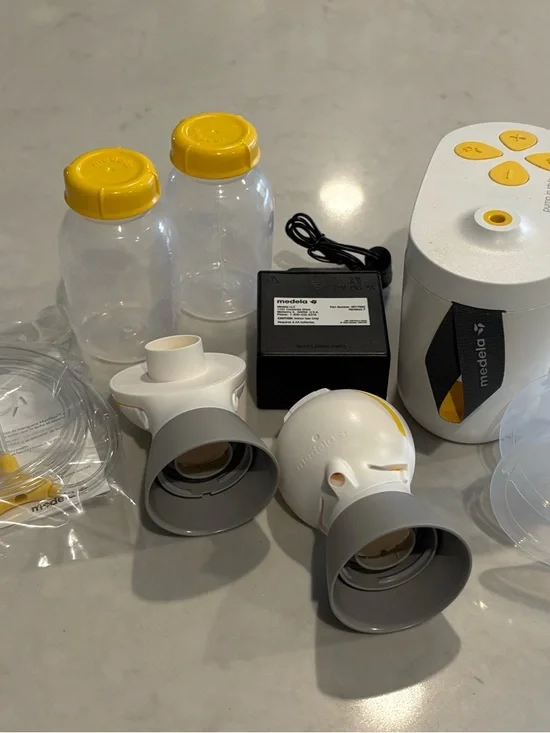 Medela Breast Pump Kit in White, Yellow and Gray