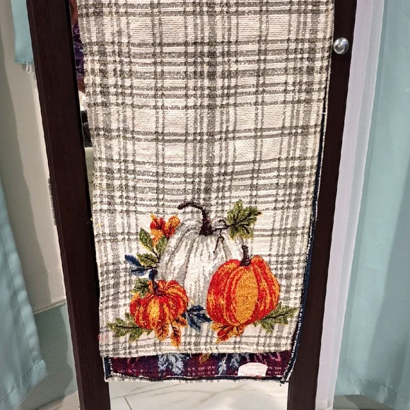 Plaid Fall Pumpkin Tapestry Runner