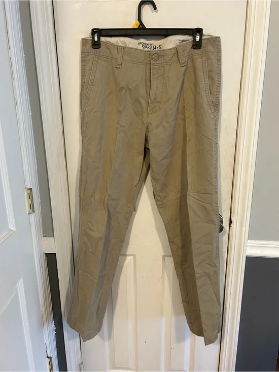 Old Navy Men's Khaki Straight Chino Tan Pants