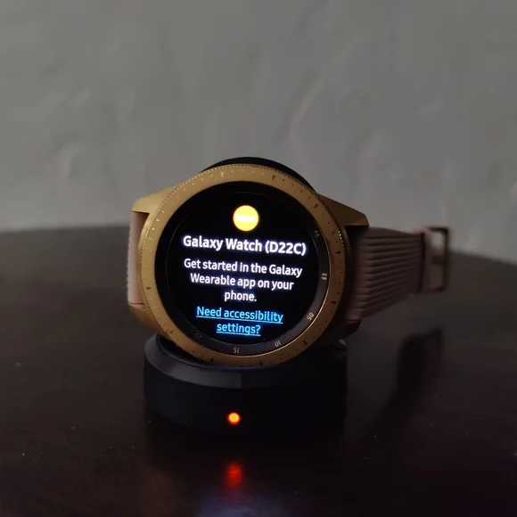 Samsung Galaxy watch rose gold small wristband
