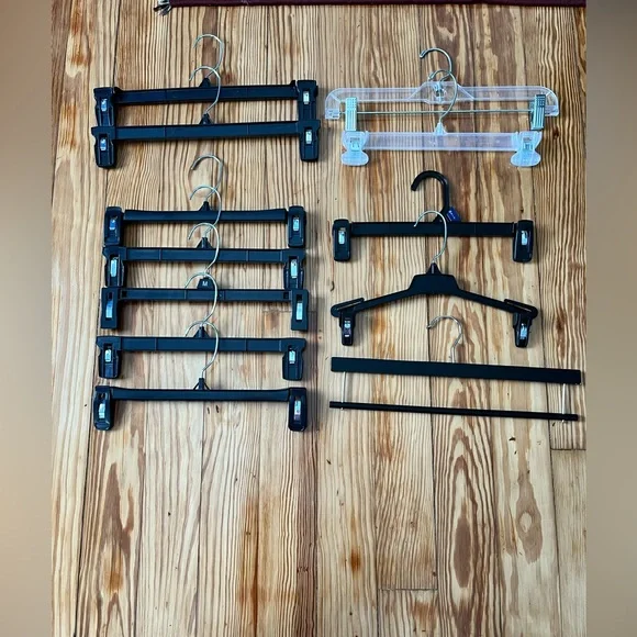 Lot of 12 hangers
