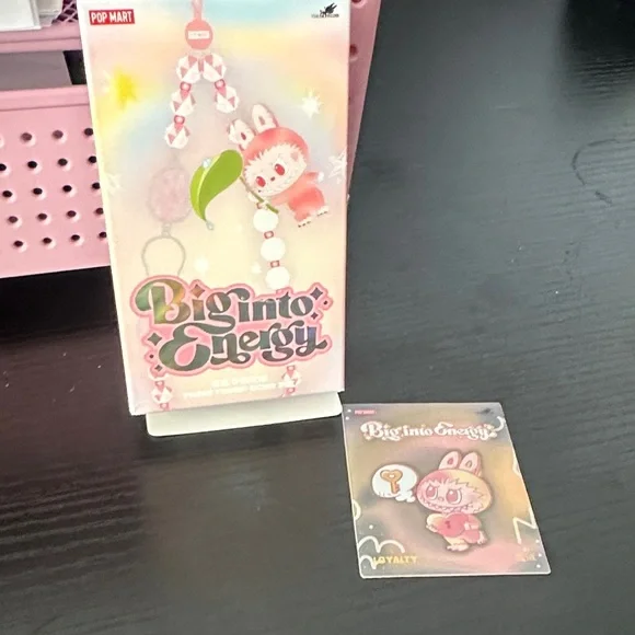 POP MART- Big Into Energy Phone Charm- Confirmed: Loyalty (NIB)