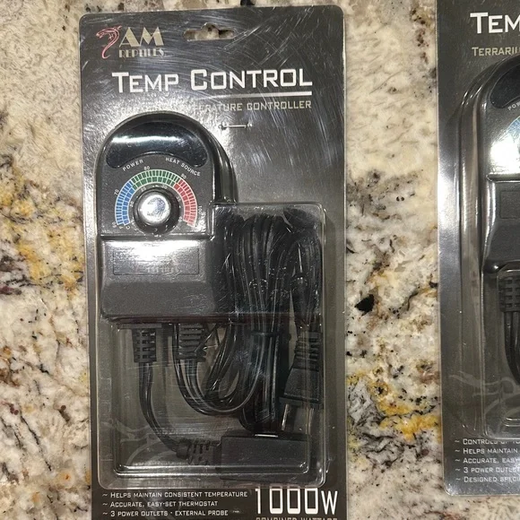AM Reptiles Terrarium Temperature Controller 1000W