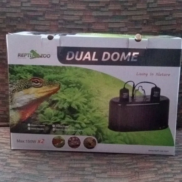 New! REPTI ZOO Dual Dome Lamp. 150w per Socket.