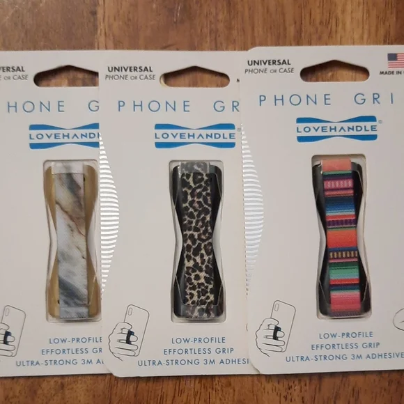 Love Handle Phone Grip Sets NWT