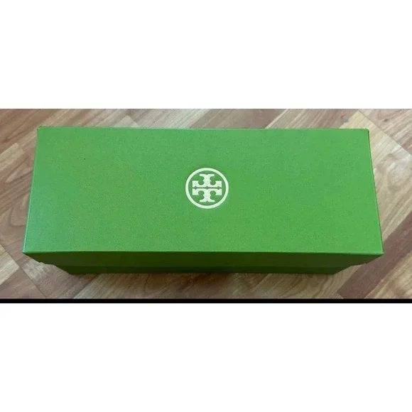Tory‎ Burch empty shoe box