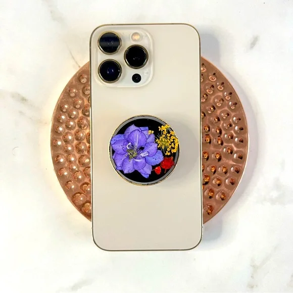🪻Resin Flower Phone Grip