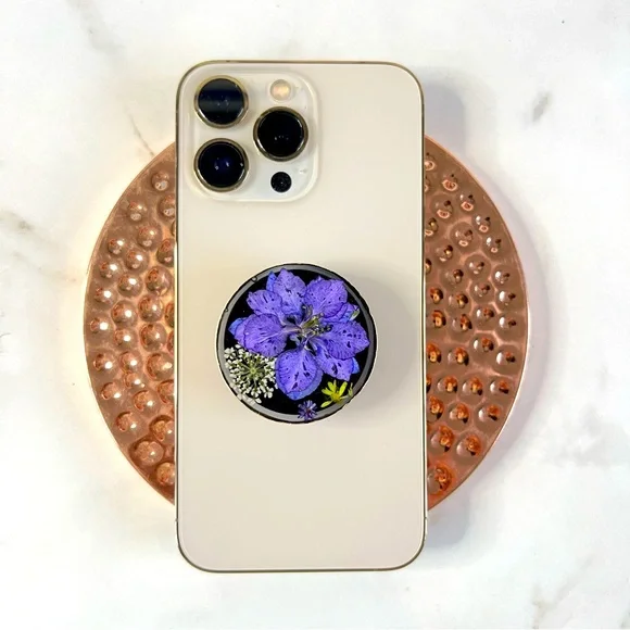 🪻Resin Flower Phone Grip