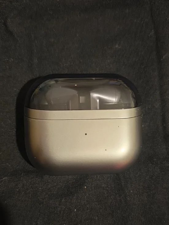 Samsung Silver True Wireless Earbud Charging Case with Clear Top