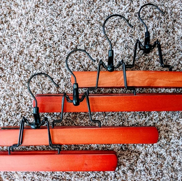 Wood Pant/Skirt Clamp Hangers * Felt Line * Black Hardware * Set 4