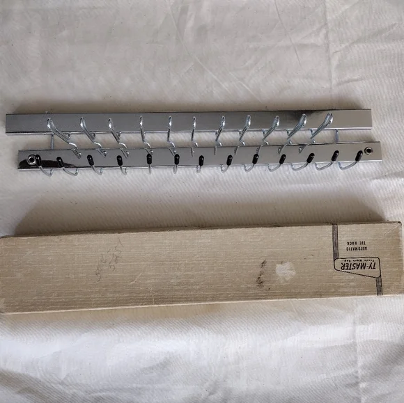 Vintage TY-Master automatic tie rack Chrome necktie holder