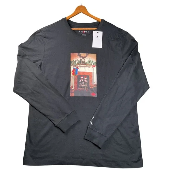Jordan Long Sleeve Graphic Tee Mens XL Black New Holiday Fireplace Jumpman Shirt