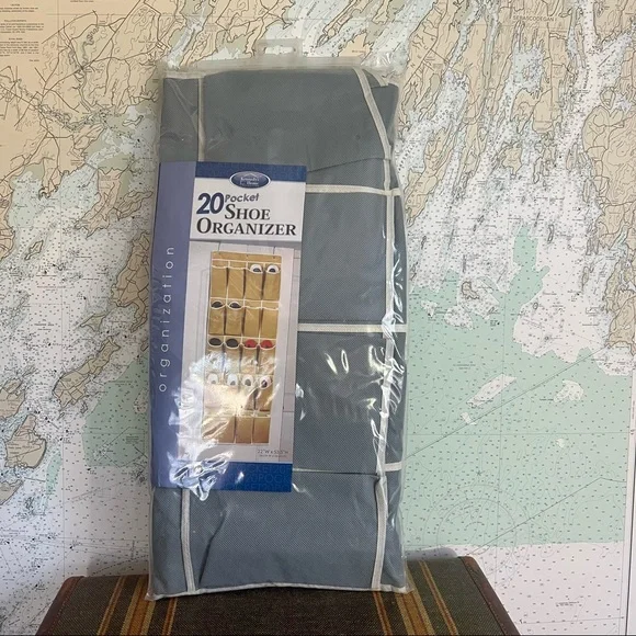 NEW! 20 Pocket Shoe Organizer by Kennedy’s Home