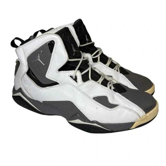 Air Jordan True Flight