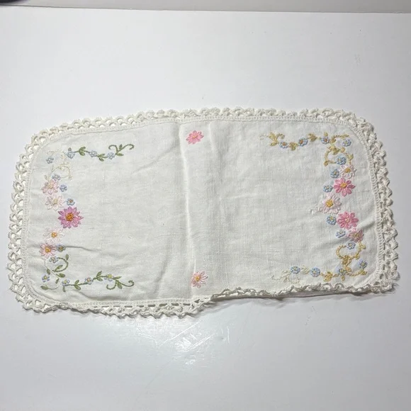 Embroidered Floral Lace Doily