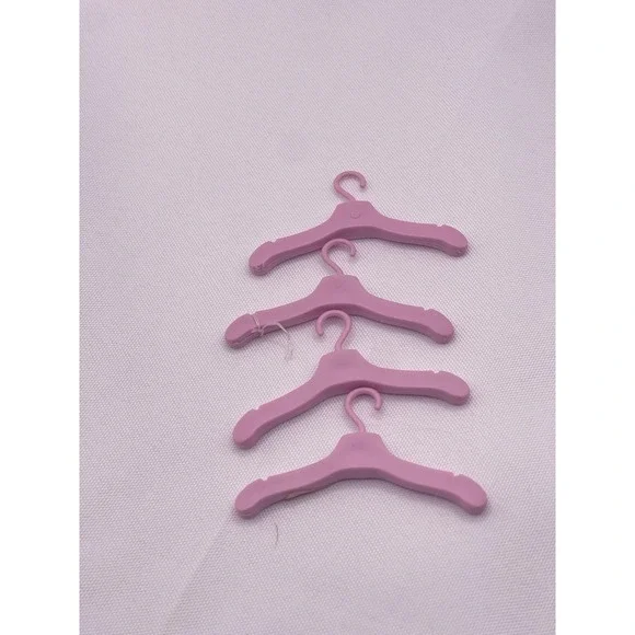 Vintage Barbie Set of 4 Hangers for‎ Barbie Items - Pink