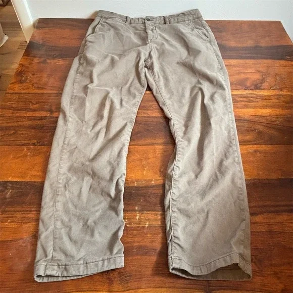 Coastline Chino Pants‎ Mens 33x30 Gray Tailored Fit Stretch Flat Front