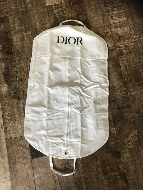 DIOR ZIPPERED DRESS BAG