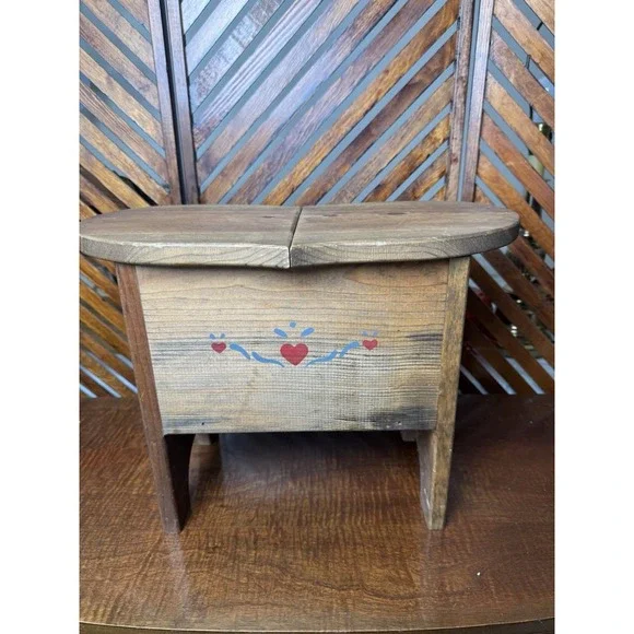 Cottage Core Homemade Wooden Heart Shaped Stool/Foot Stool / Seat with Storage