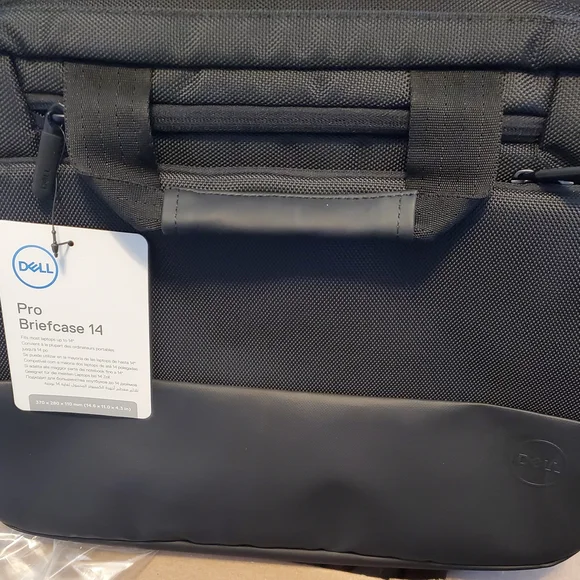 Dell Pro Briefcase 14 in Black