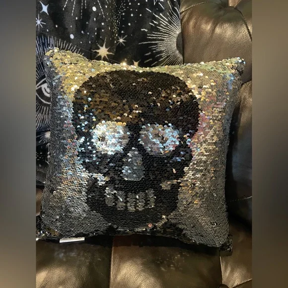 SKULL Black And Silver Sparkly Reversible Sequins Gothic Halloween Throw Pillow