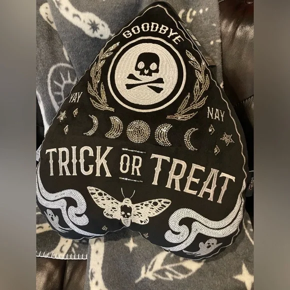 CYNTHIA ROWLEY NWT Beaded Ouija Skull Moth Ghost Decorative Throw Accent Pillow
