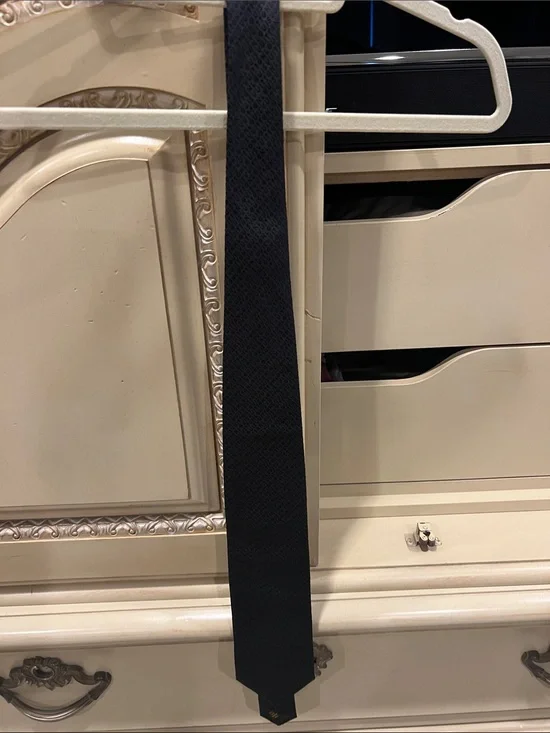 Louis Vuitton Black Textured Silk Tie