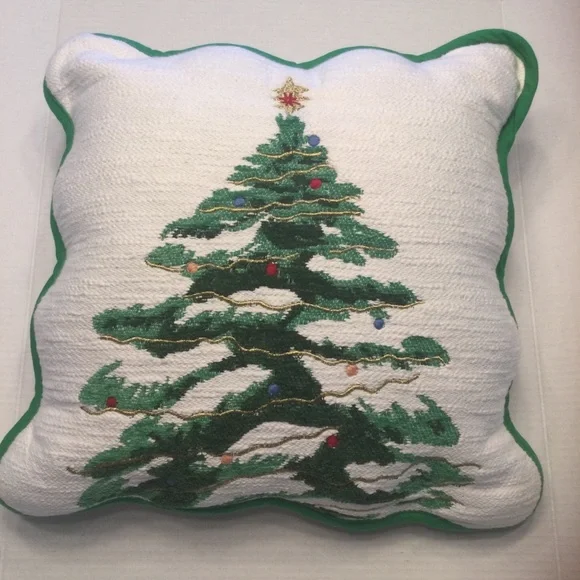 Threshold Festive Christmas Tree Throw Pillow with Green Trim NWT