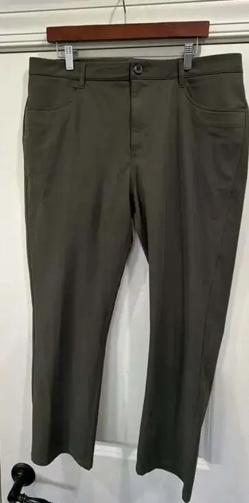 Vuori Meta Pant Olive Green Size 36