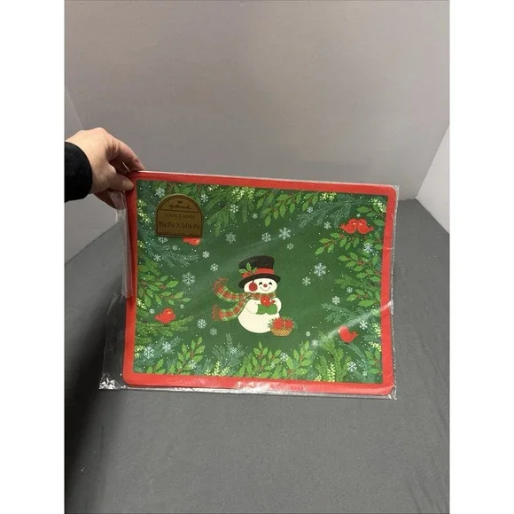 Vintage Hallmark Christmas Paper Placemats(8) Snowman Cardinal NIP 11.25