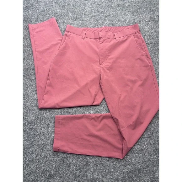 Fabletics Mens One Pant Dusty Rose Mauve Stretch Tapered Chino PT2252183 Size M
