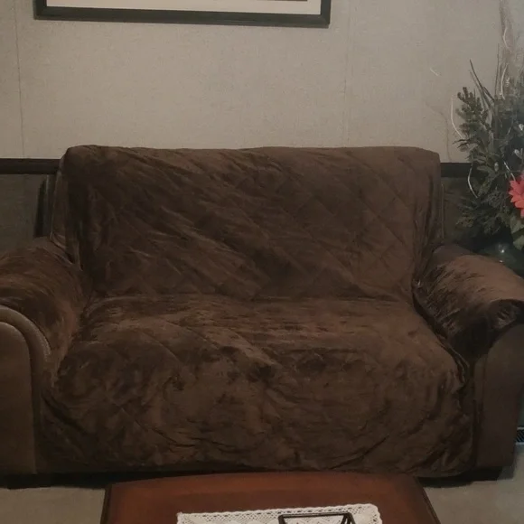 Anti slip thick velvet loveseat cover dark brown