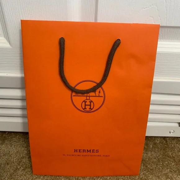 HERMES New Authentic Iconic Orange Paper Shopping Gift Bag