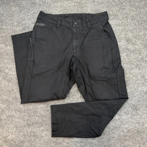 Nike Men's Cotton Blend Bonded Woven Black Cropped Pants Size 30, 876972-010