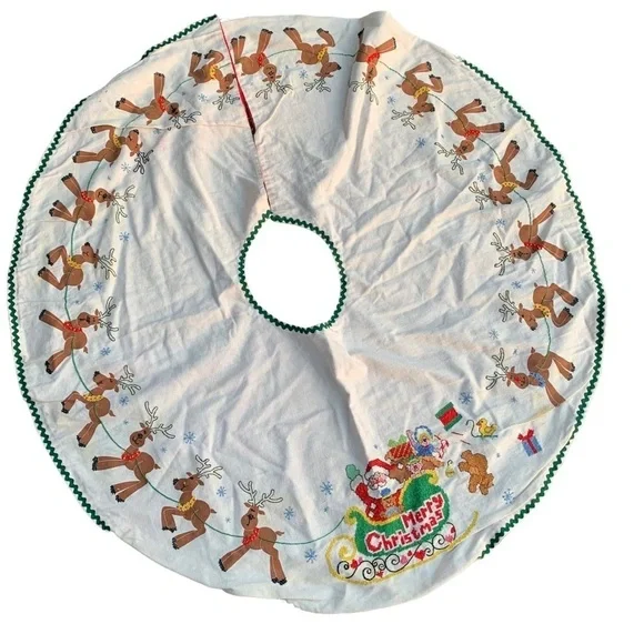 Vintage Merry Christmas Tree Skirt Embroidered Santa Claus Reindeer Holiday