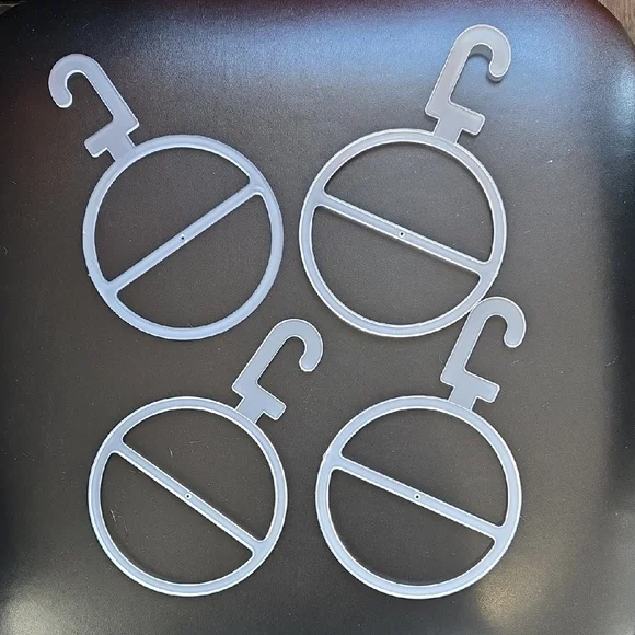 (8) Clear Plastic Scarf Accessories Hangers