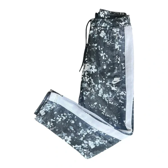 Nike Men's Sportswear Camo Pants Loose Fit AR3200 010 Gray White Black Size S